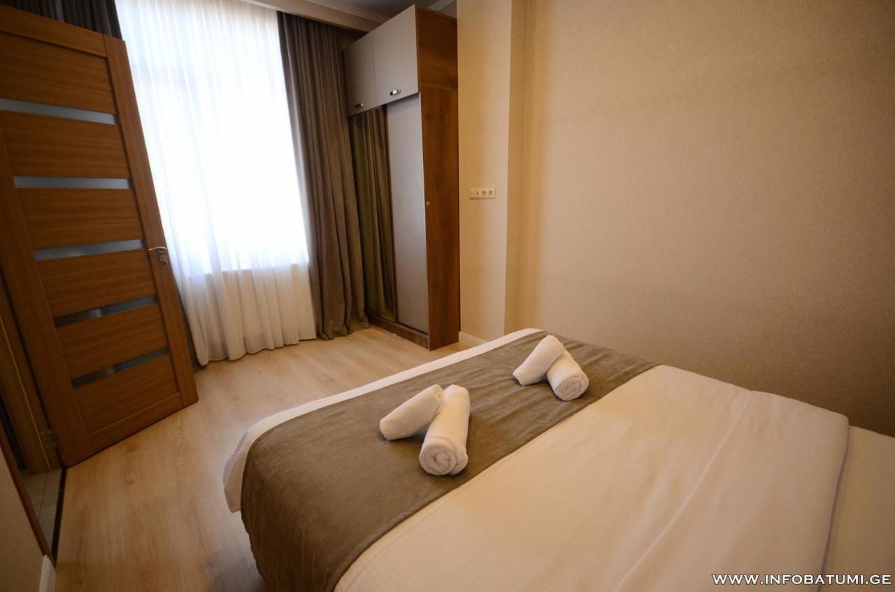 West Apartments باتومي المظهر الخارجي الصورة